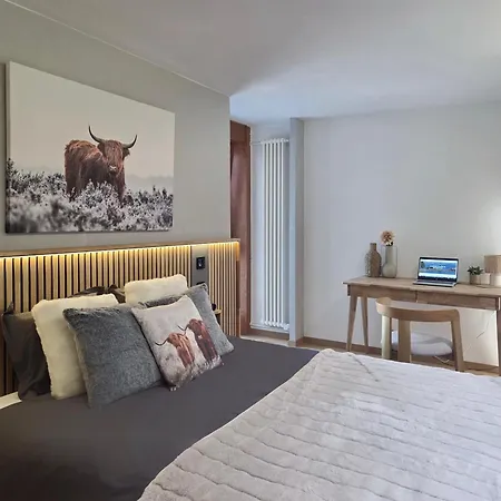 Le Visionnaire Apartment *